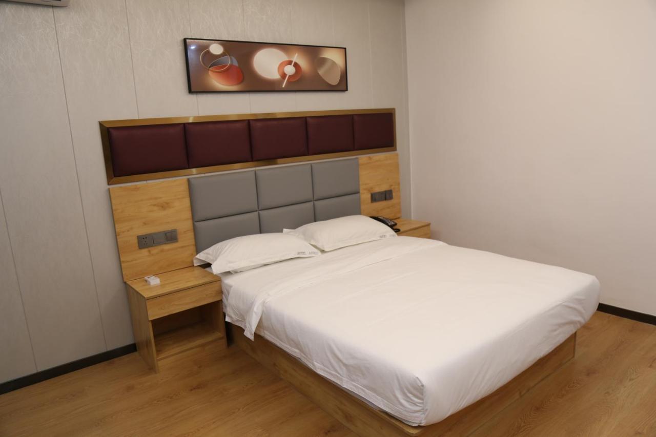 Hotel Anhui Ломе Экстерьер фото