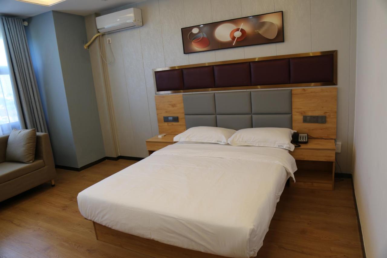 Hotel Anhui Ломе Экстерьер фото