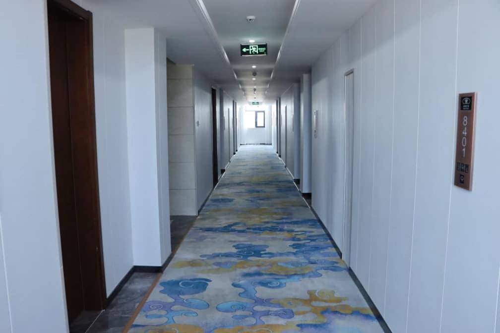 Hotel Anhui Ломе Экстерьер фото